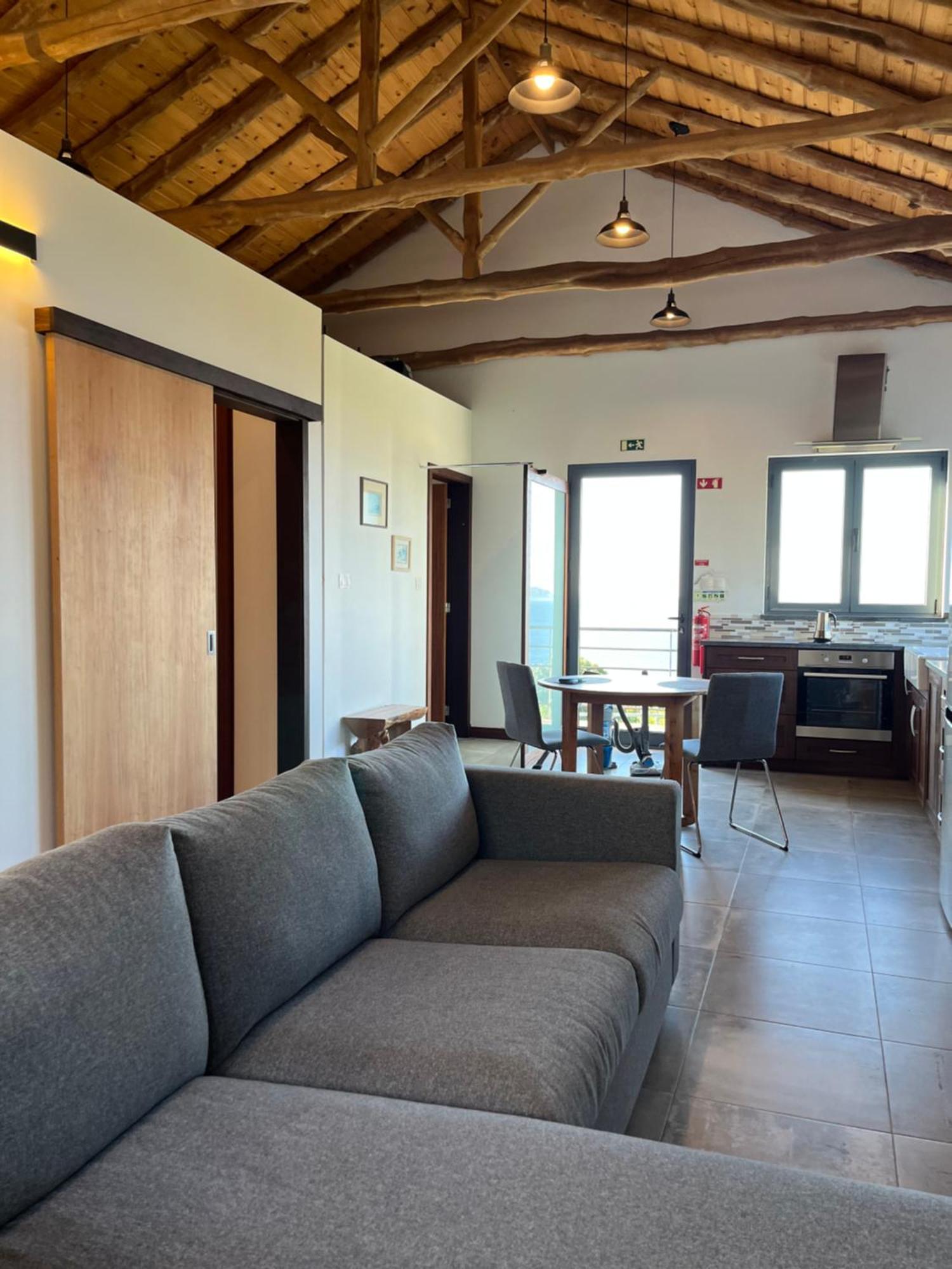 Apartment A Fonte Santo Antonio (Pico Island)